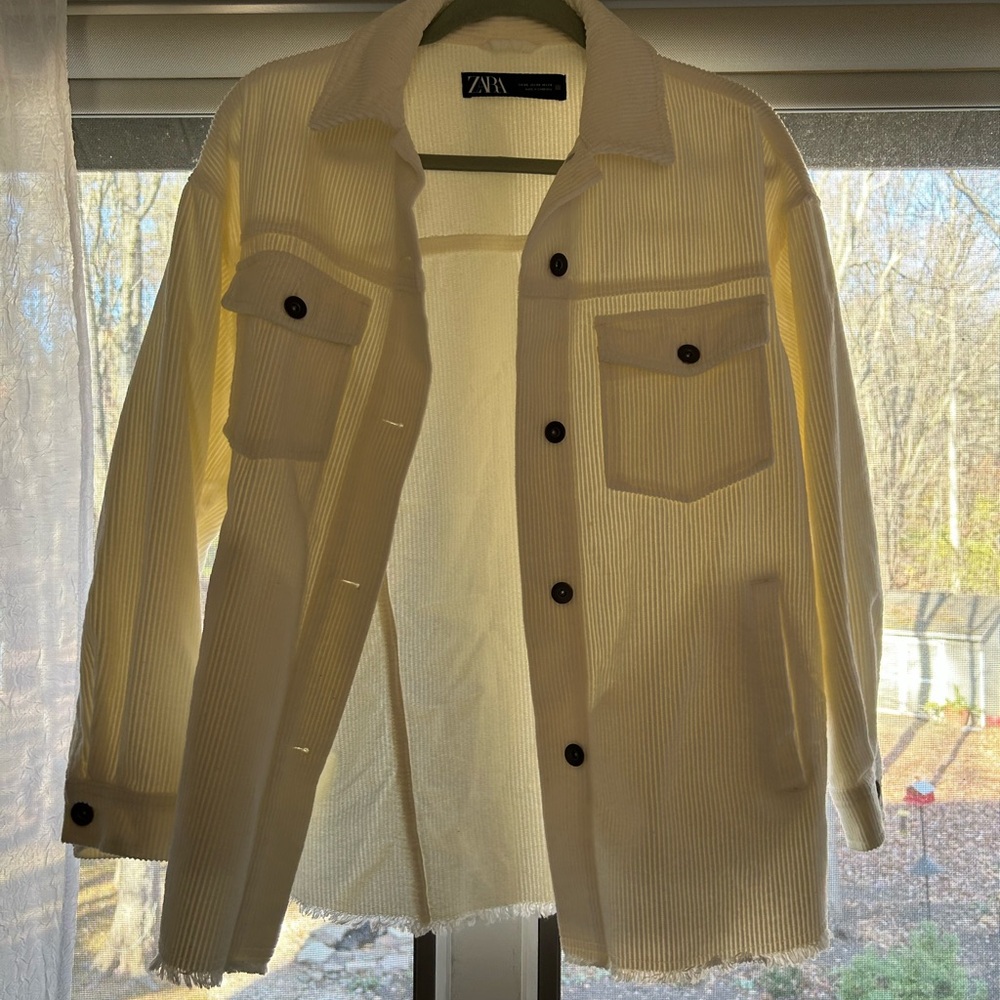 Zara corduroy shacket. Cream color. In good condition.